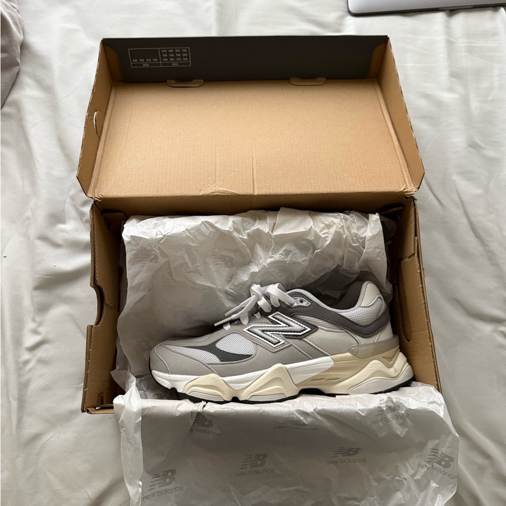 New Balance Gray and White Sneakers 9060